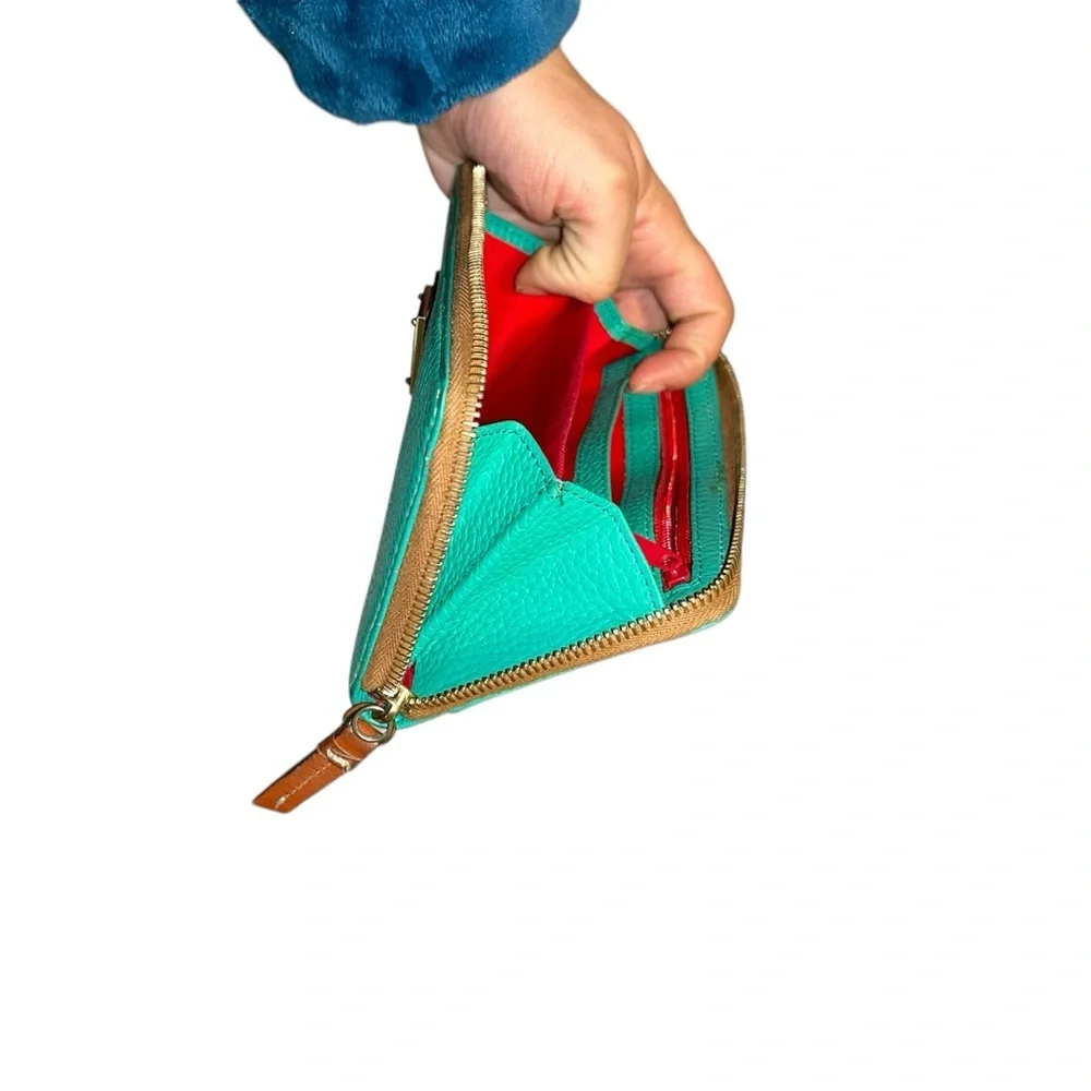 Dooney & Bourke Pebble Leather Zip around Y2k Wallet Teal Green Red Interior med - Picture 14 of 16